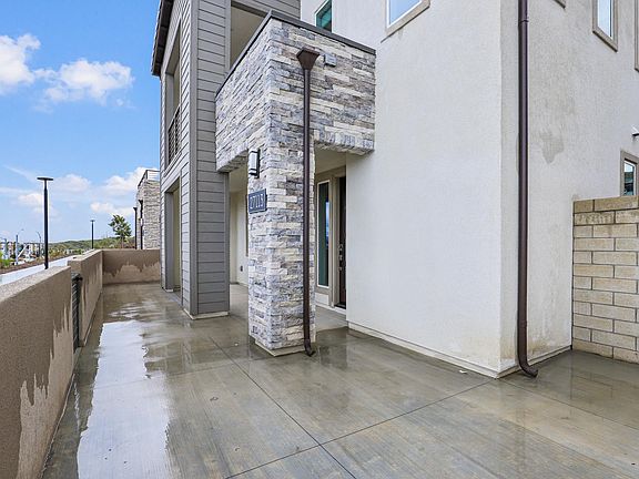 2nd image of 27113 Tamarack Ln