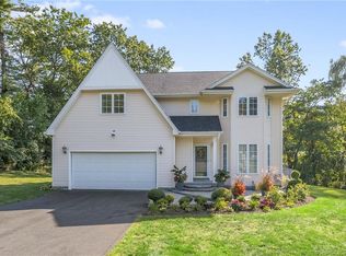 3 Sharon Rd, Bloomfield, CT 06002