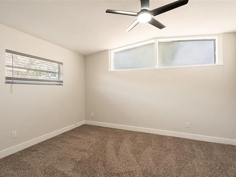 418R Gilbert Rd — Photo 18