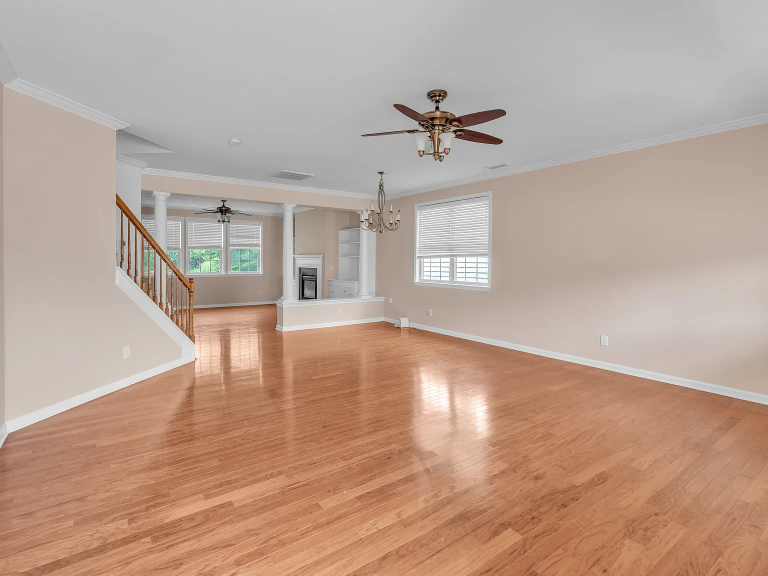 4 bed, 3.5 bath, 3150 sqft, $2,795 — Photo 4