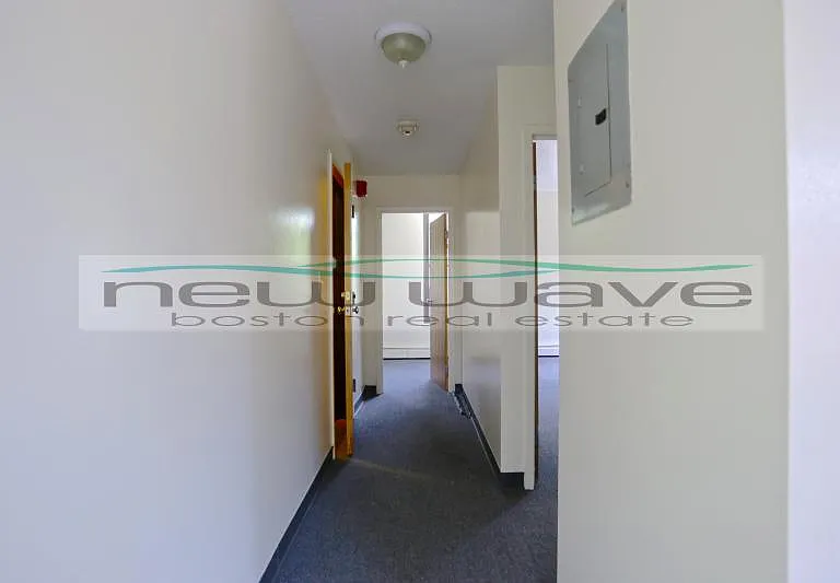 586 Massachusetts Ave #3 — Photo 7