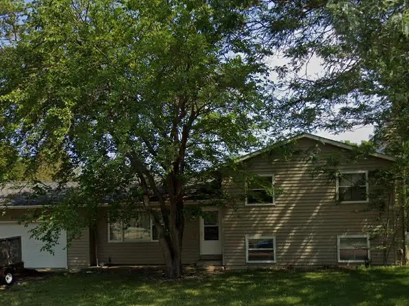 6408 W Westminster Dr, Sioux Falls, SD 57106