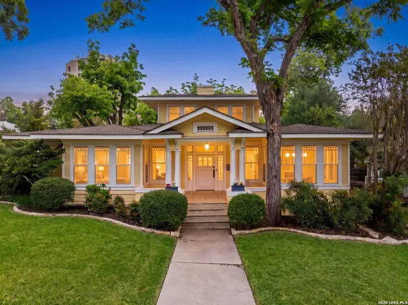 146 DAVIS CT, San Antonio, TX 78209