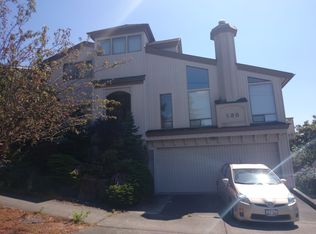 135 NW 48th St, Seattle, WA 98107