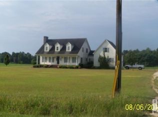 3295 Corinth Church Rd, Roseboro, NC 28382