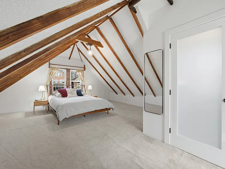Third floor Suite