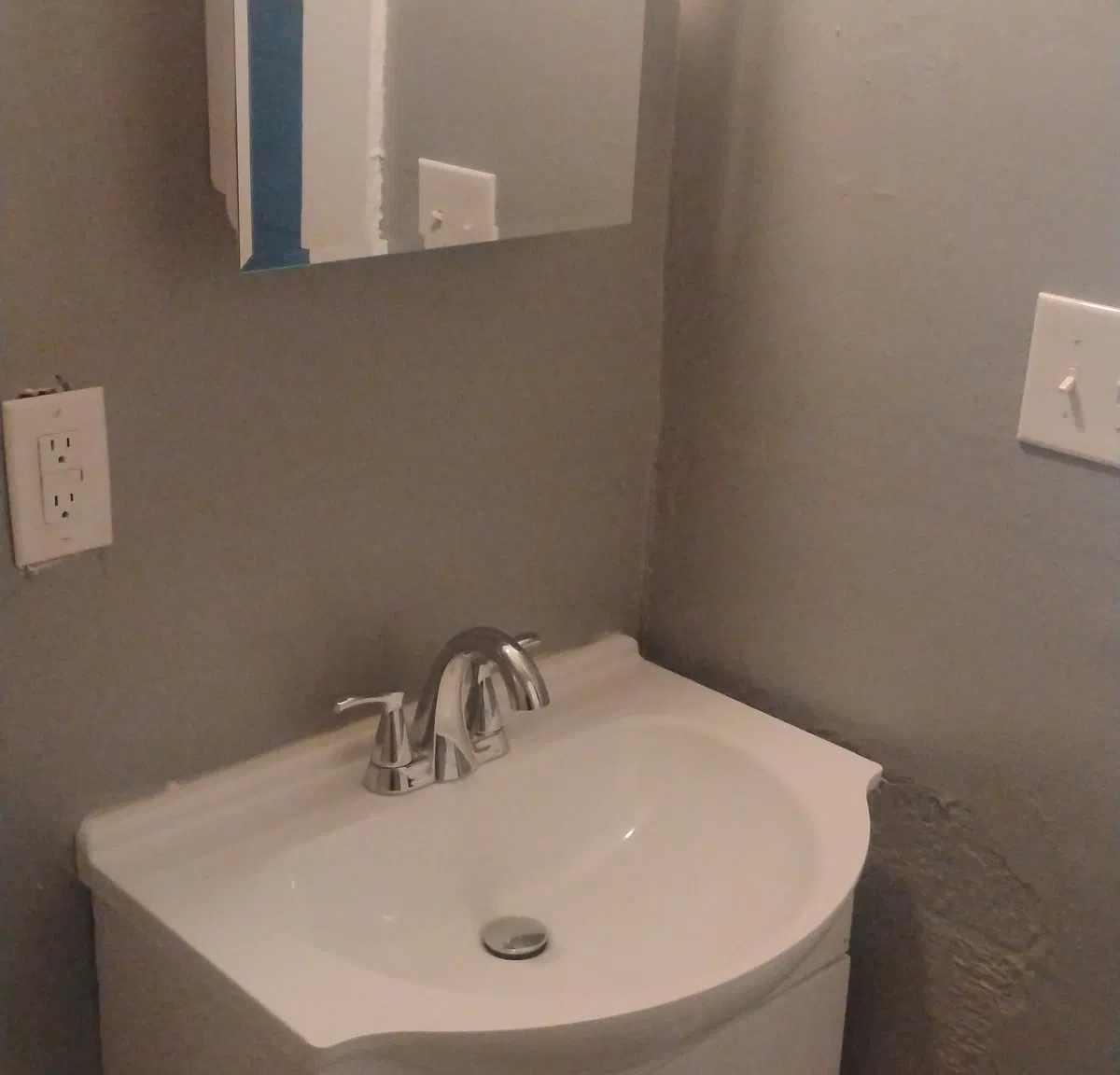 3 bed, 1120 sqft, $1,345 — Photo 2