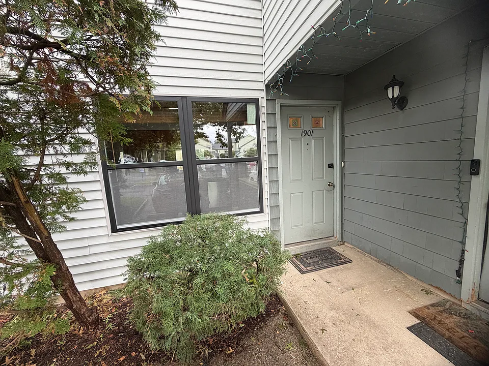1901 Woodbridge Commons Way #1901