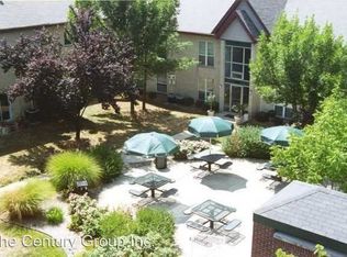 11492 Beirut Ct APT 101, Saint Louis, MO
