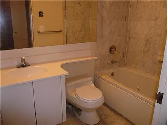 Rented by RELO REDAC INC. | media 53