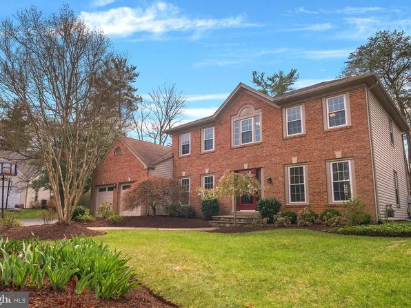 10108 Chariot Ct, Rockville, MD 20850