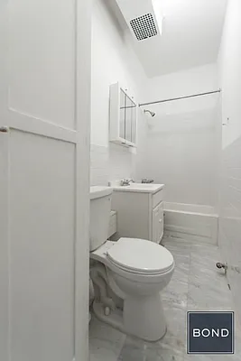 Rented by Bond New York | media 11