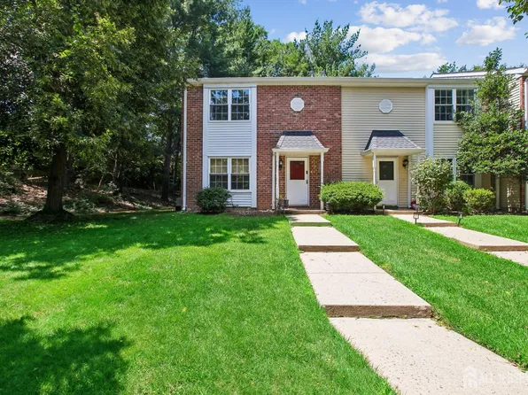48 Morgan Pl, East Brunswick, NJ 08816