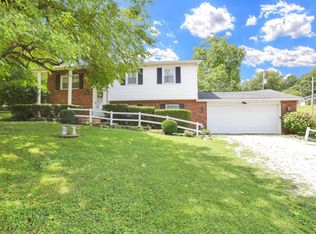 1935 Old Logan Rd SE, Lancaster, OH 43130