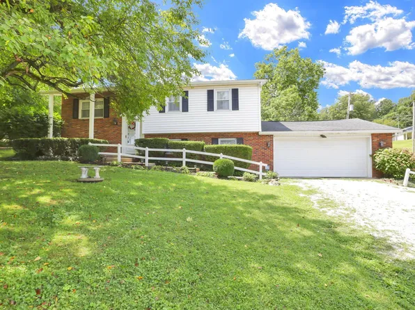1935 Old Logan Rd SE, Lancaster, OH 43130