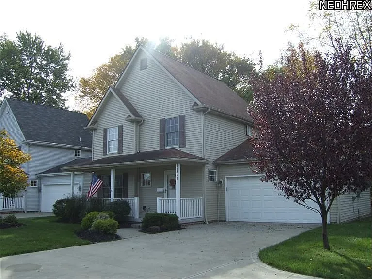 11533 W Pleasant Valley Rd photo 1