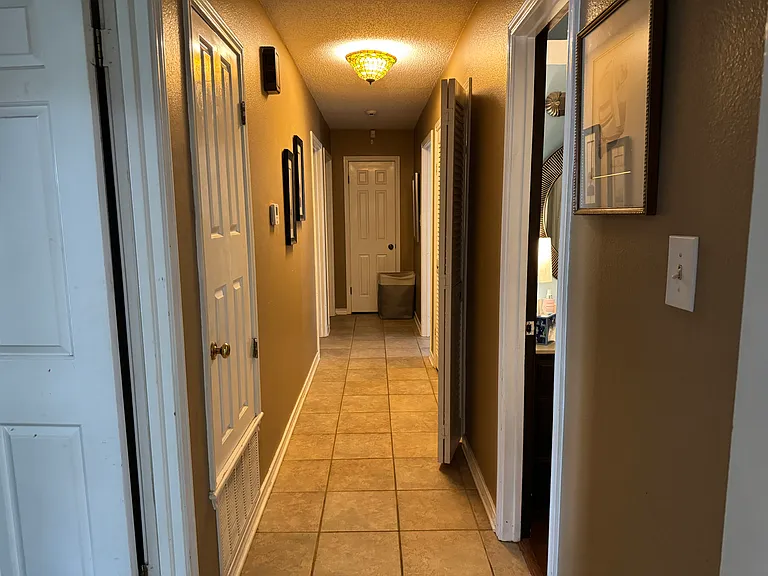 6107 Shadyside Ln — Photo 12