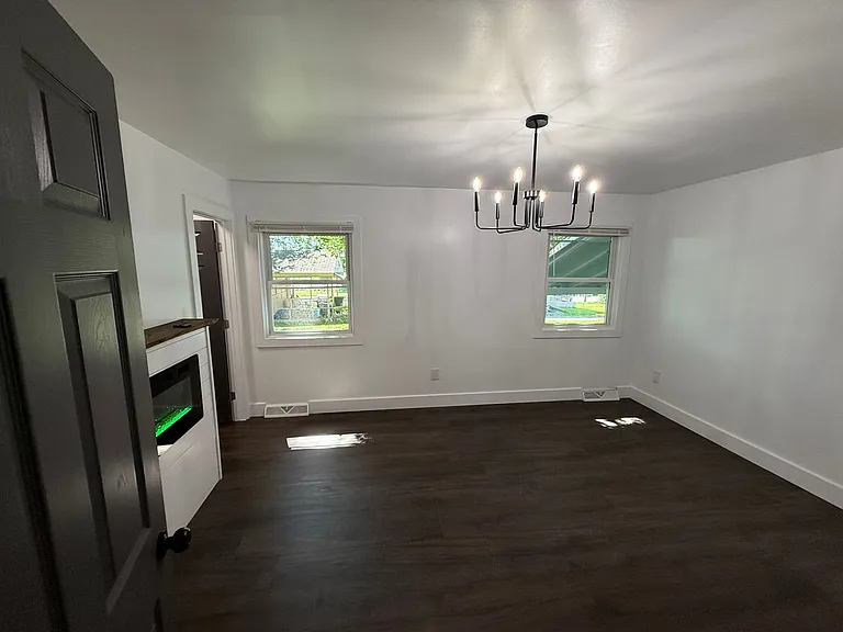 135 Grandview Ave — Photo 31