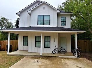 203 Foch St, Bryan, TX 77801