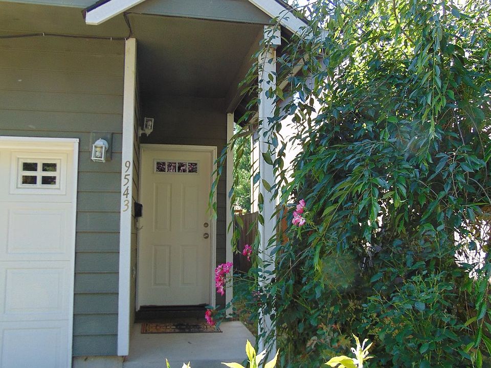 2nd image of 9543 N Fairhaven Ave