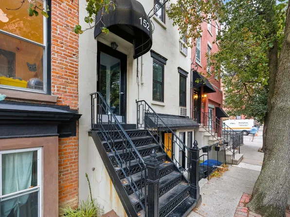 152 6th Street image 14 of 16