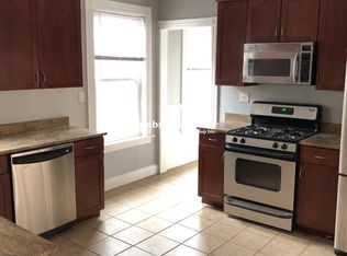 122 Calumet St #2T, Roxbury Crossing, MA 02120