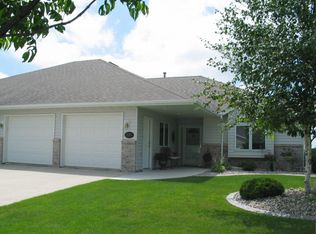 2032 10th St SE, East Grand Forks, MN 56721