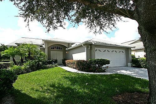 1st image of 255 Churchill Dr