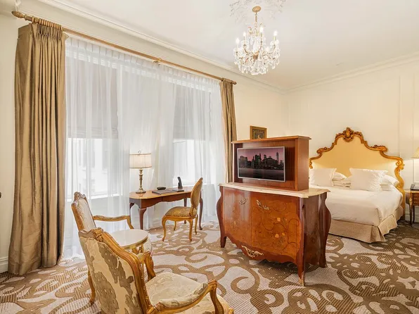 1 Central Park S #1126, New York, NY 10019