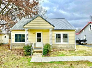 2712 Fairmont St, Paducah, KY 42003