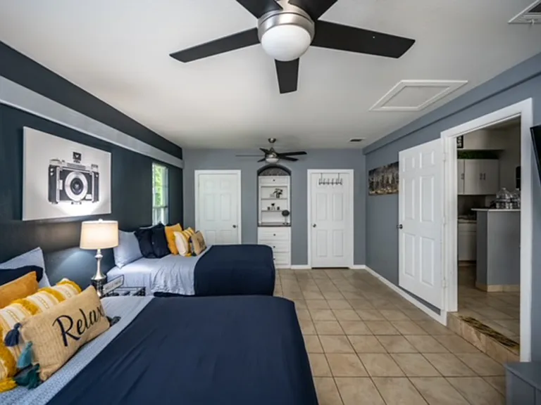 Hilltop Dr — Photo 5
