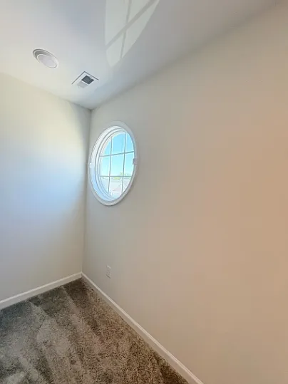 27 Kimberley St — Photo 13