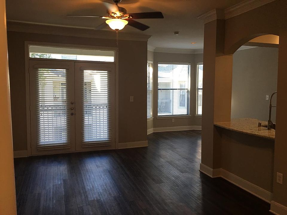 3381 Blackburn St Dallas TX Zillow