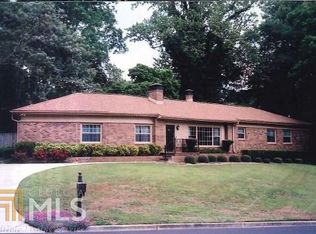 1094 Glenwood Dr, Gainesville, GA 30501