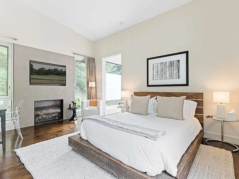 7 Rolling Wood Ln — Photo 23