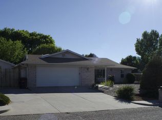 813 Lee Trevino Blvd, Belen, NM 87002