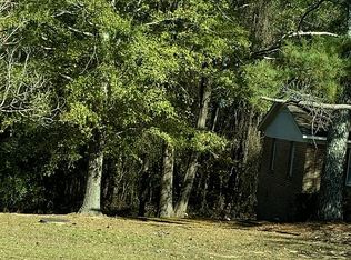 2640 Edmunds Dr, Sumter, SC 29154