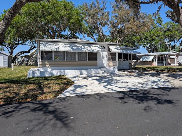 2412 Azalea Ln