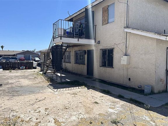 3rd image of 3315 Covey Ln