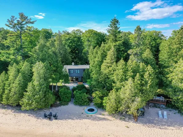 7002 State Highway 57, Baileys Harbor, WI 54202