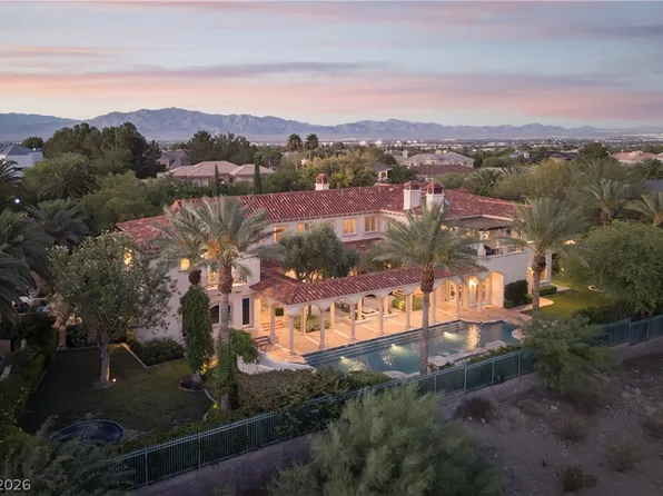 9017 Grove Crest Ln, Las Vegas, NV 89134