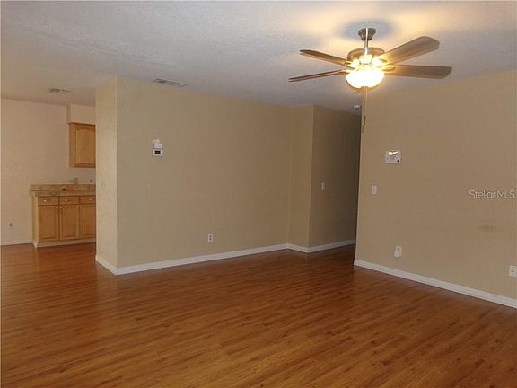 5th image of 2330 Lake View Blvd