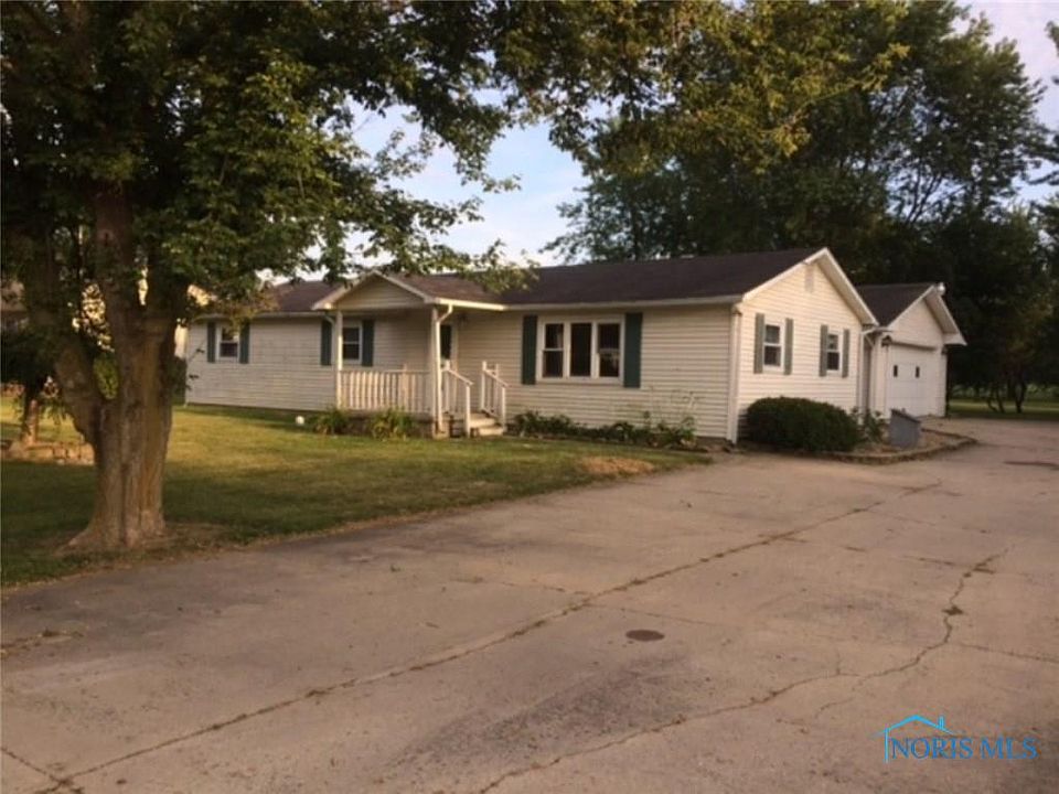 1st image of 22911 Burlington Gardens St
