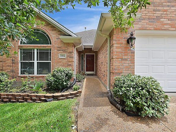2nd image of 2384 Kendal Green Cir