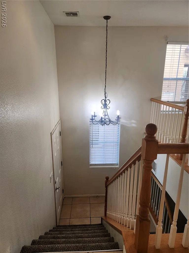 2 bed, 4.0 bath, 1498 sqft, $2,000 — Photo 2