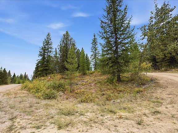 3rd image of 8 Panoramic View Dr
