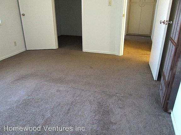 2nd image of 2144 Royal Dr APT 5