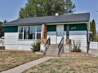 1009 S 6th Ave N, Lethbridge, AB T1H 0S3