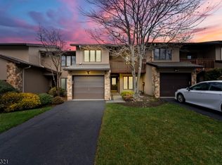 133 Wedgewood Dr #DR34-34, Little Falls, NJ 07424