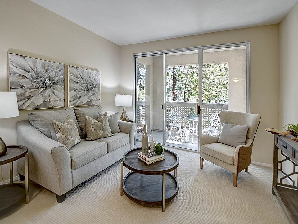 1st image of 1860 Tice Creek Dr APT 1104